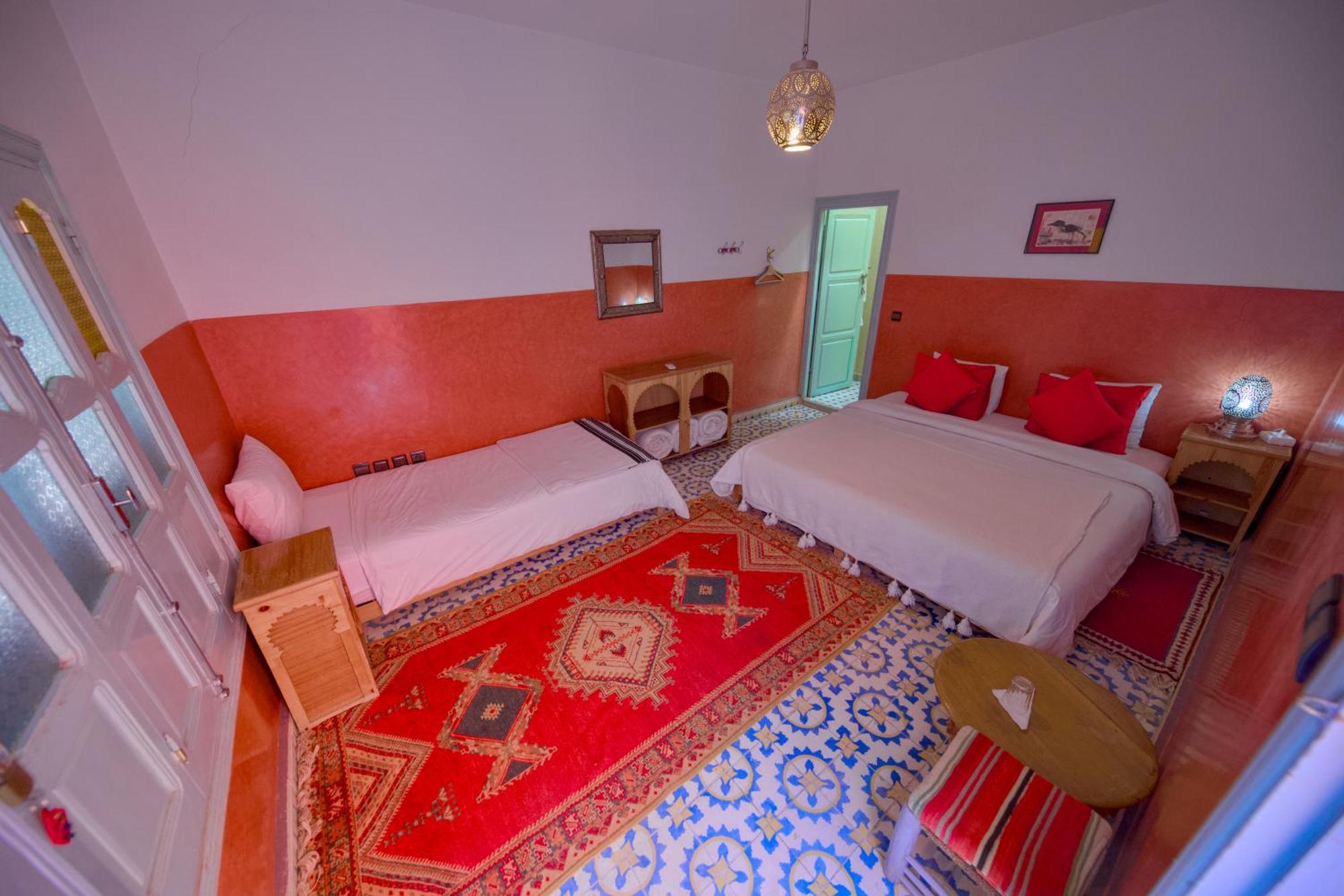 Maison d'hôtes Dar Farhana Tajda Extérieur photo