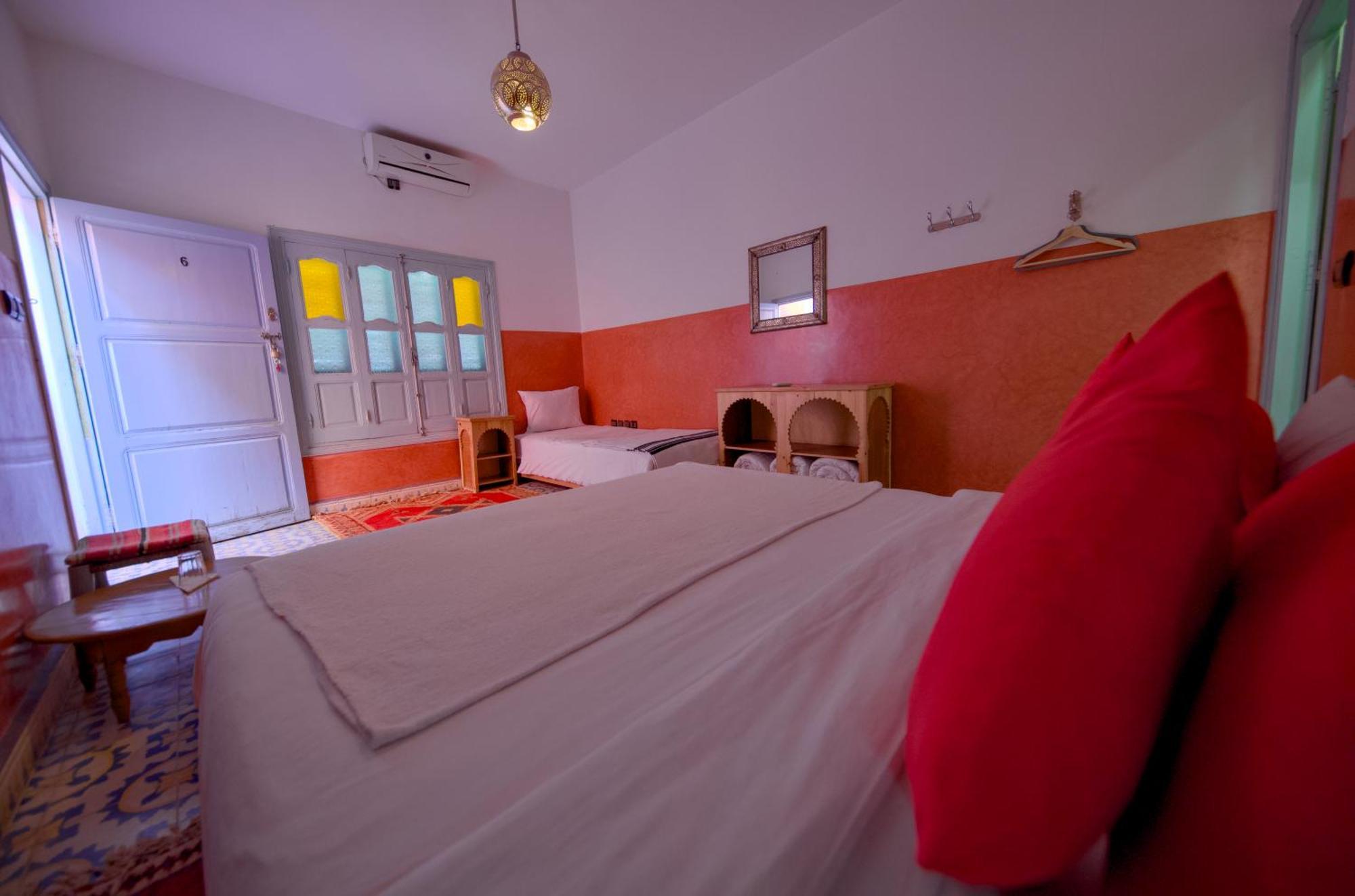 Maison d'hôtes Dar Farhana Tajda Extérieur photo