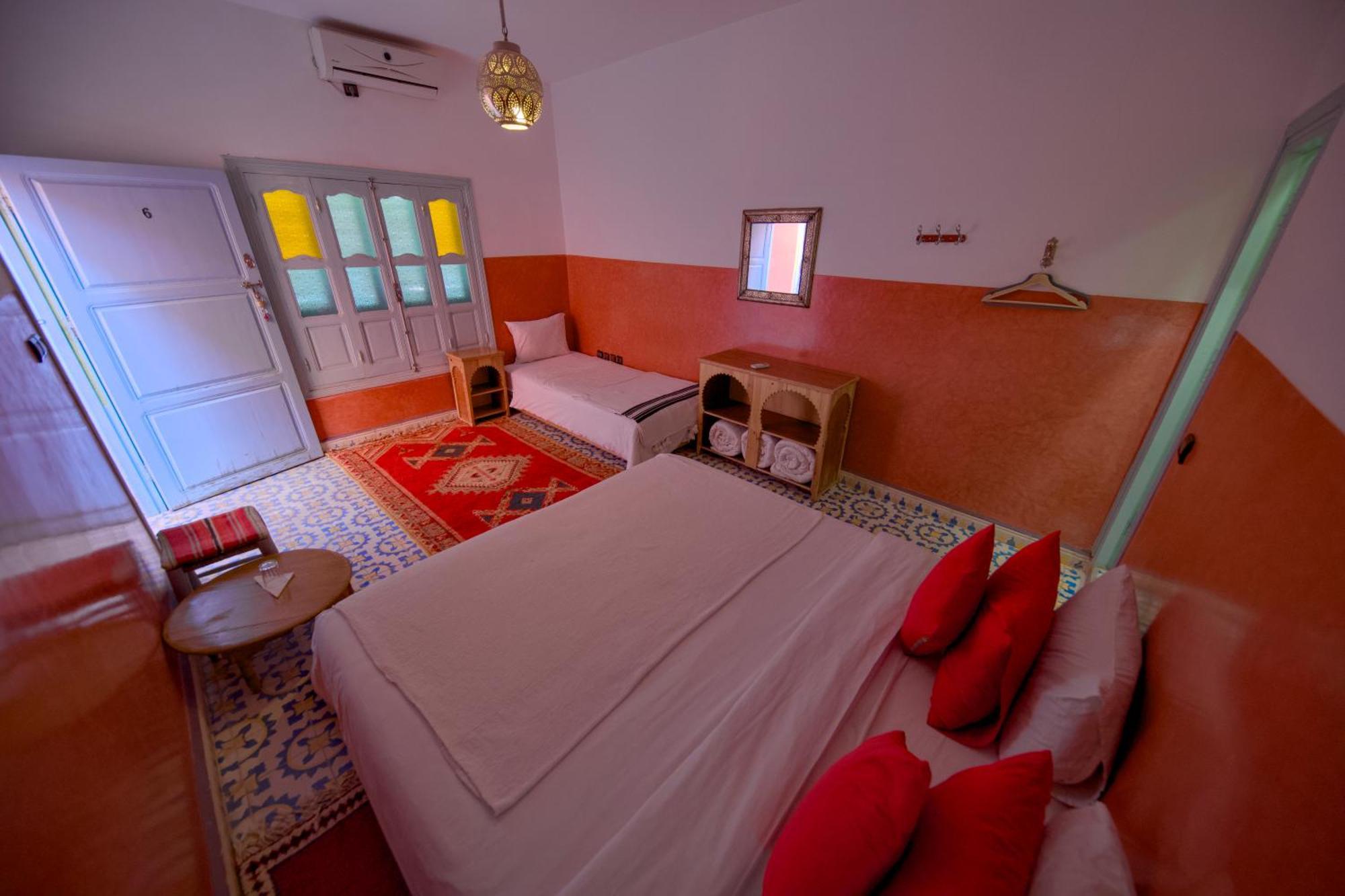 Maison d'hôtes Dar Farhana Tajda Extérieur photo
